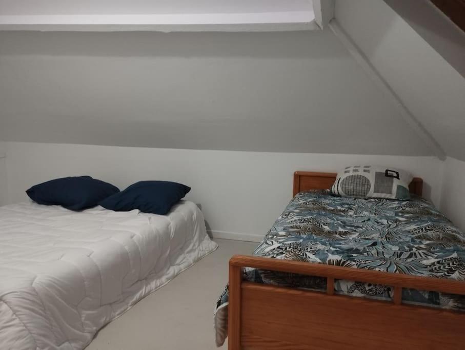 Agreable Maison Avec Parking Gratuit Lägenhet Amiens Exteriör bild
